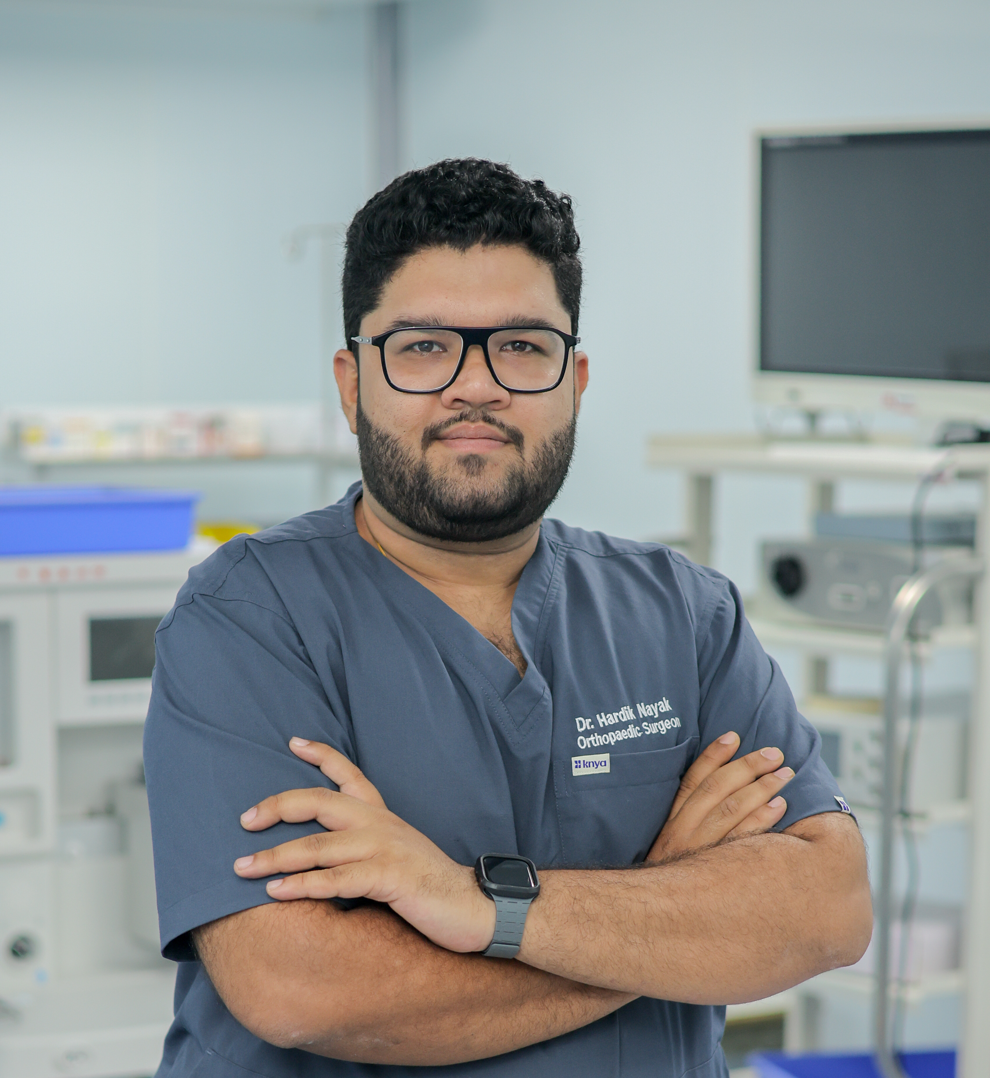 Dr Hardik Nayak